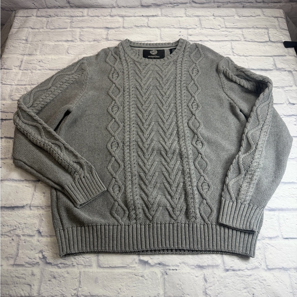 Weatherproof Light Gray Cable Knit Crewneck Sweater. Size XL.